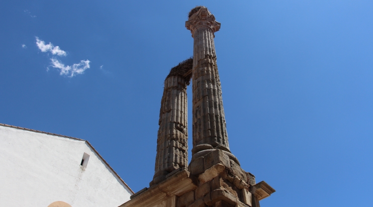 Análisis de soluciones técnico-constructivas, modelos arquitectónicos y urbanísticos de la arquitectura romana de la Lusitania: Orígenes y trasformación de una cultura arquitectónica 