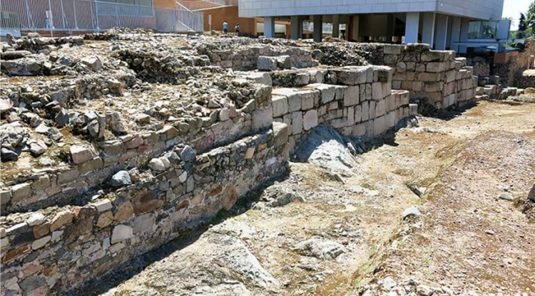 La muralla de Augusta Emerita INVESTIGADOR PRINCIPAL: Pedro Mateos Cruz